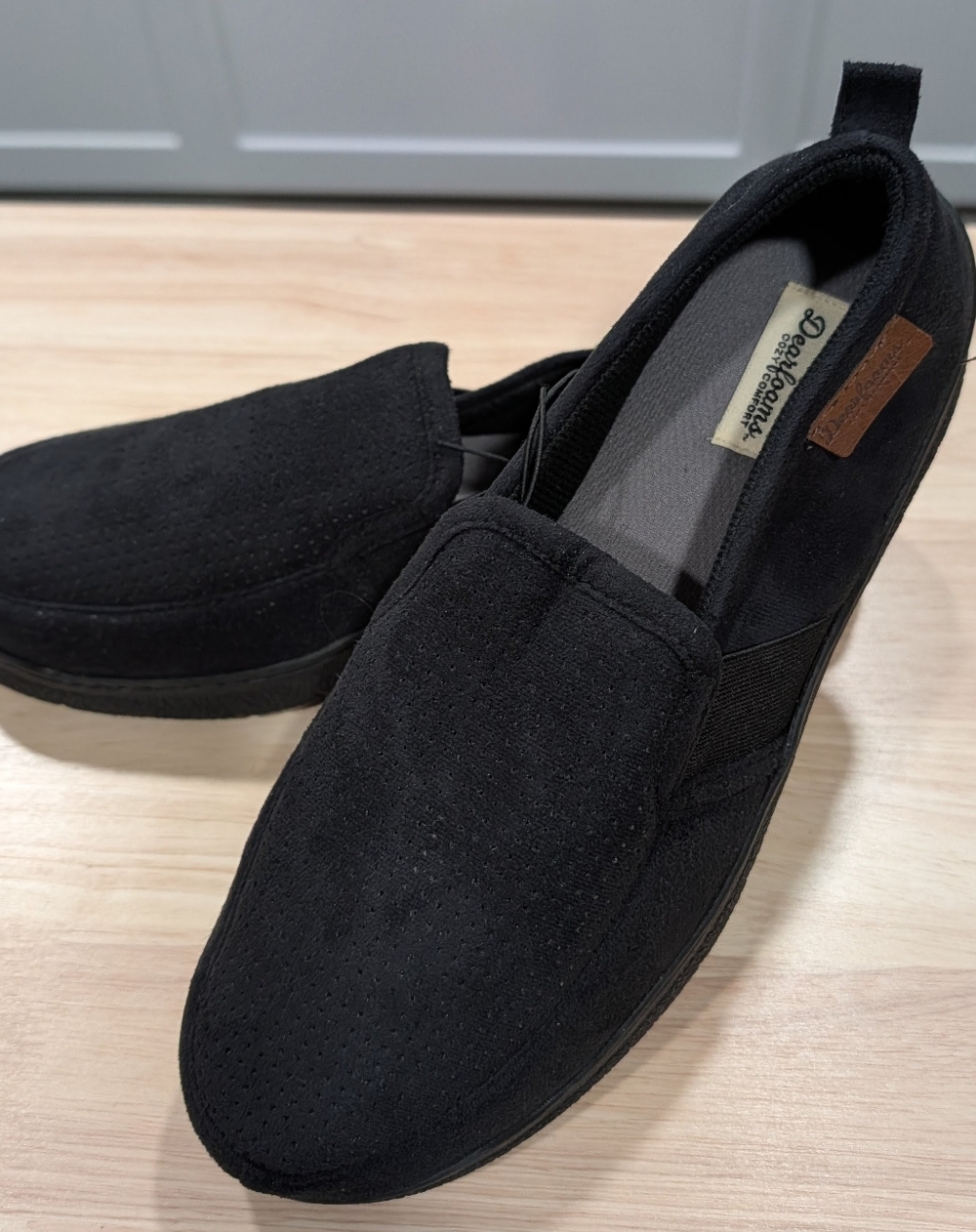 Dearfoams Cozy Comfort Perforated Micro Suede Moc To E Back Slippers Size Med.